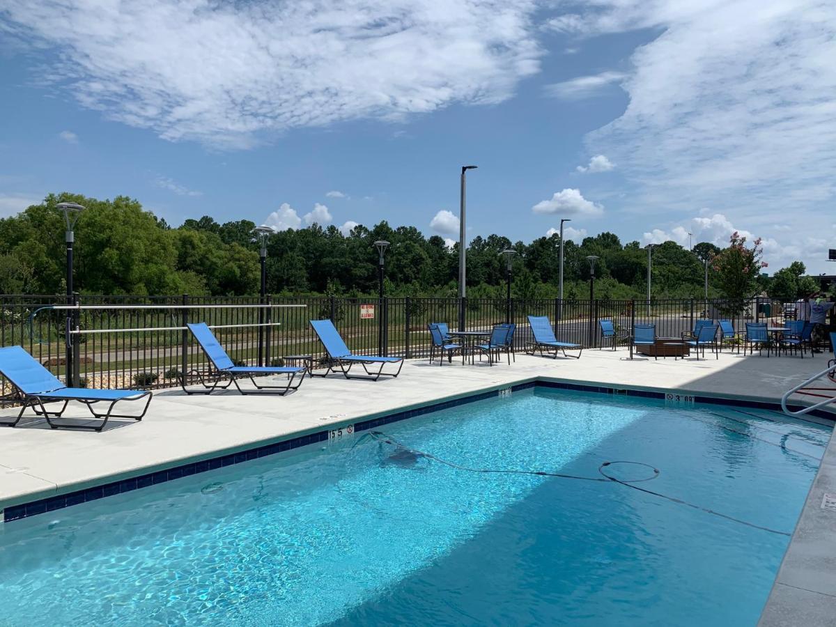 La Quinta Inn & Suites By Wyndham Tifton Exterior foto